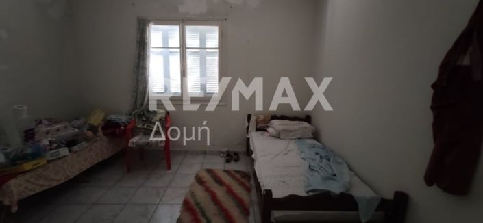 Image No.12-2 Bed Property for sale