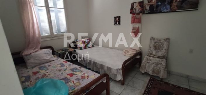 Image No.15-2 Bed Property for sale