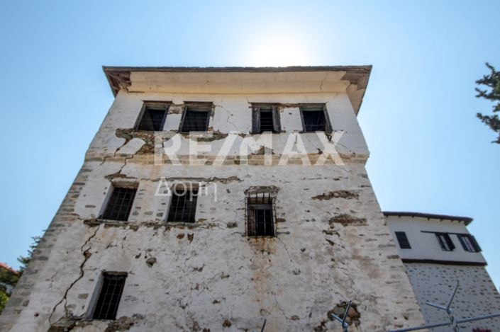 Image No.5-Mansion for sale