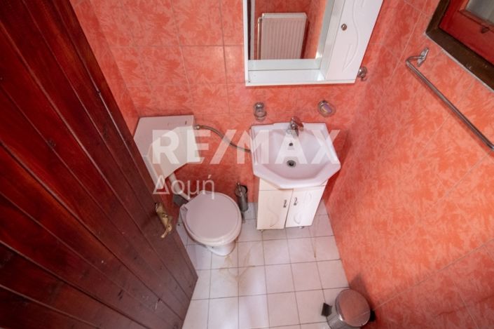 Image No.11-2 Bed Property for sale