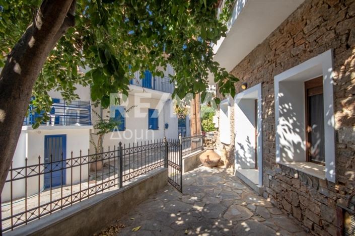 Image No.4-Maison de 2 chambres à vendre à Magnésie