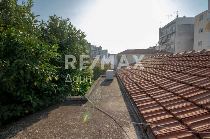 Image No.13-2 Bed House for sale