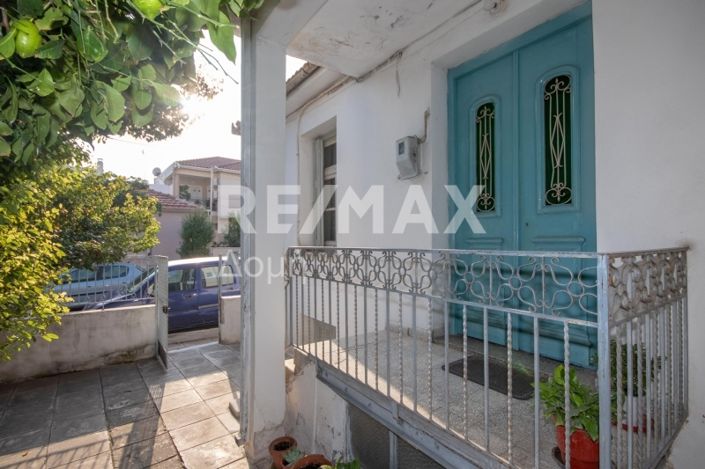 Image No.3-2 Bed House for sale