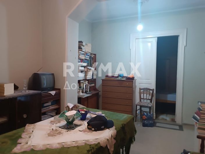 Image No.6-2 Bed House for sale