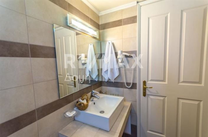 Image No.20-31 Bed Hotel for sale