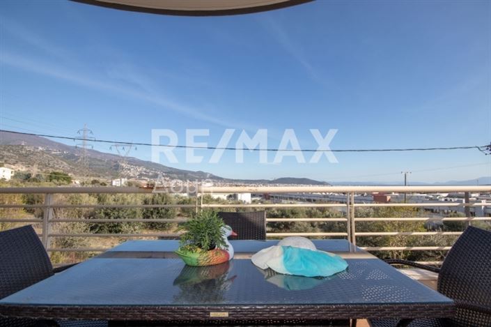 Image No.14-3 Bed Maisonette for sale