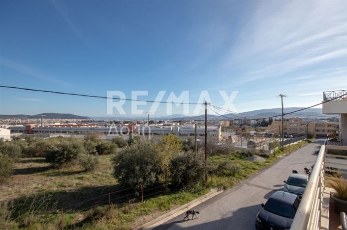 Image No.18-Propriété de 4 chambres à vendre à Magnésie