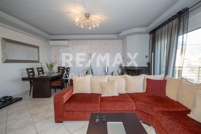 Image No.6-Propriété de 4 chambres à vendre à Magnésie