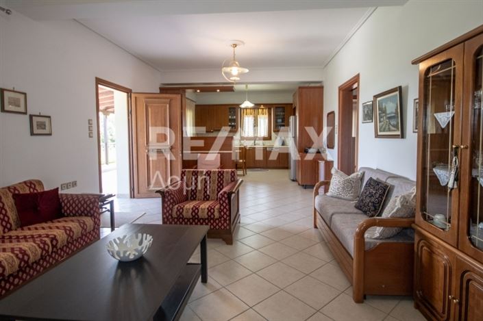 Image No.8-Maison de 2 chambres à vendre à Center