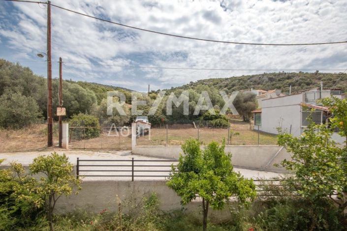 Image No.44-8 Bed Property for sale