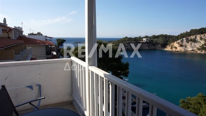 Image No.4-Un hôtel de 18 chambres à vendre à Alonnisos