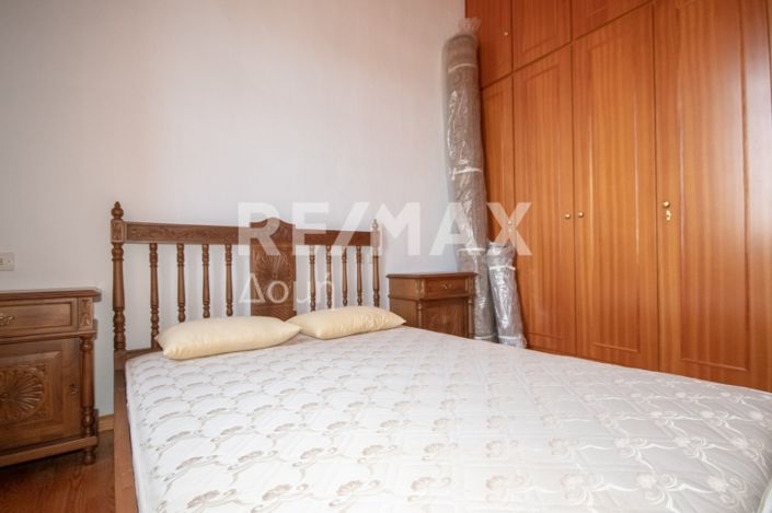 Image No.24-1 Bed Property for sale