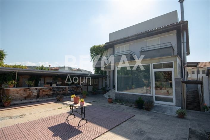 Image No.6-7 Bed Property for sale