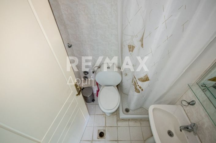 Image No.54-7 Bed Property for sale