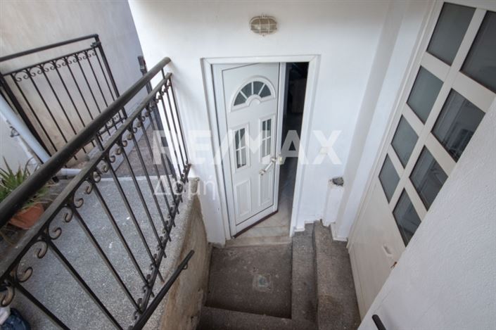 Image No.11-5 Bed House for sale