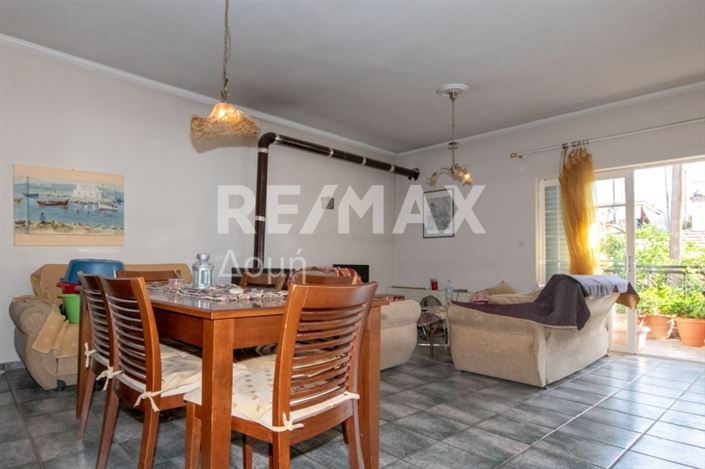 Image No.24-5 Bed House for sale