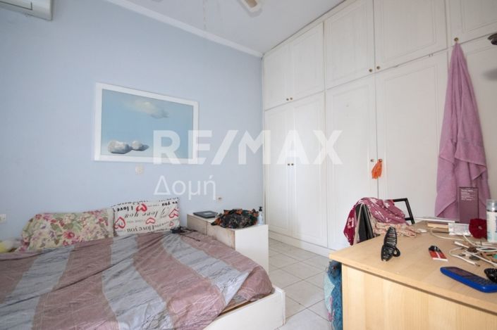 Image No.40-5 Bed House for sale