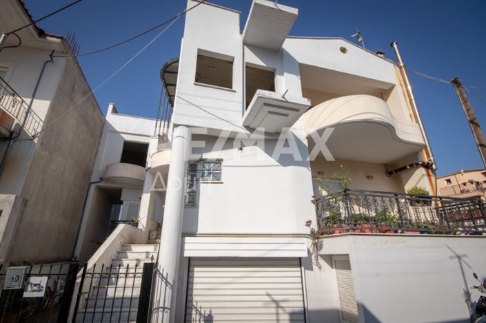 Image No.5-5 Bed House for sale