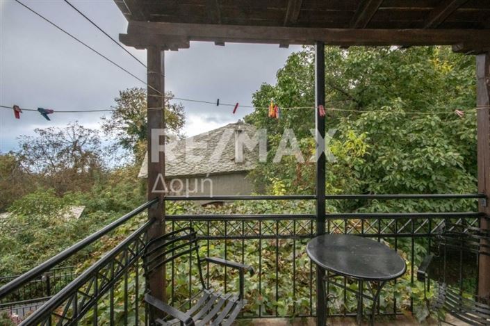 Image No.9-6 Bed Property for sale