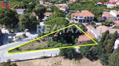 1 - Artemida, Land