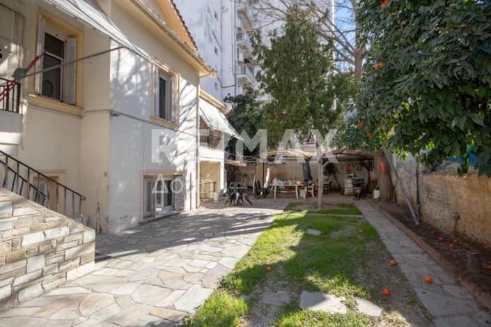 Image No.5-4 Bed Property for sale