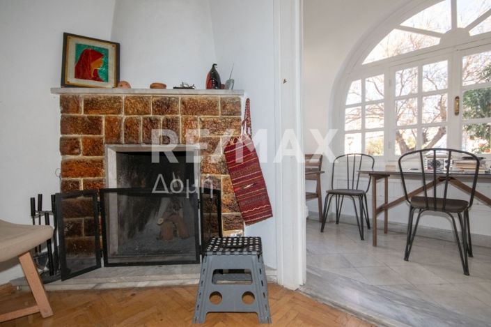 Image No.8-Propriété de 4 chambres à vendre à Magnésie