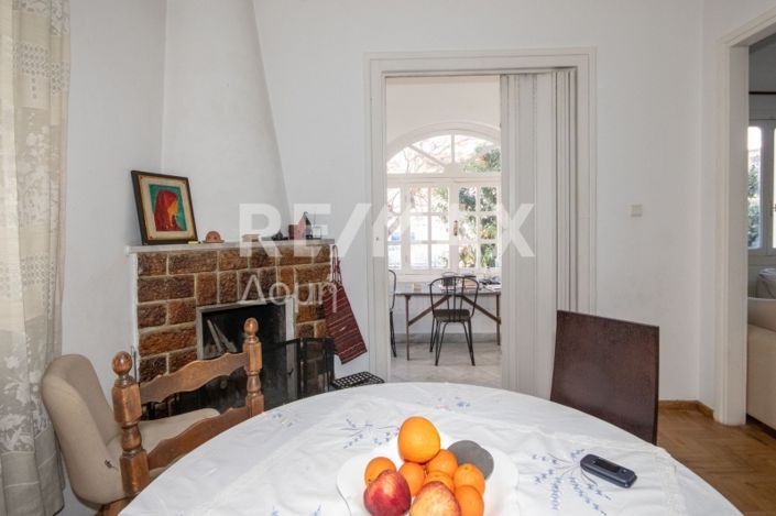 Image No.9-4 Bed Property for sale
