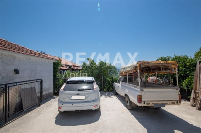 Image No.18-2 Bed Property for sale