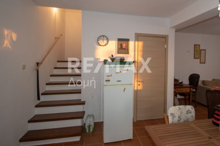 Image No.11-2 Bed Maisonette for sale