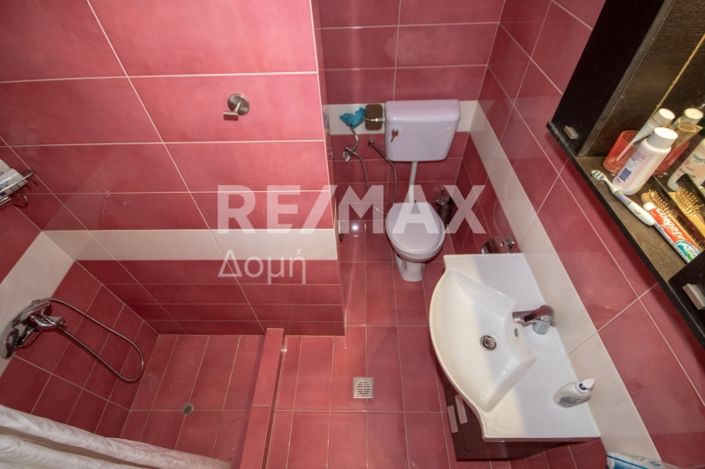 Image No.12-2 Bed Maisonette for sale