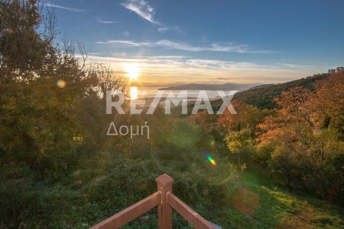 Image No.24-2 Bed Maisonette for sale