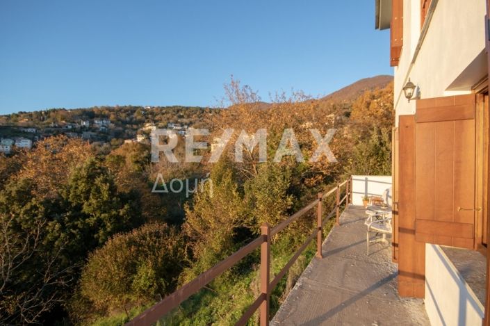 Image No.26-2 Bed Maisonette for sale