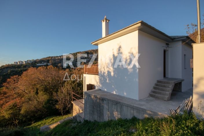 Image No.31-2 Bed Maisonette for sale