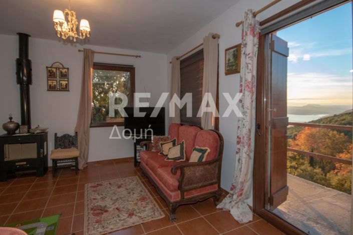 Image No.5-2 Bed Maisonette for sale