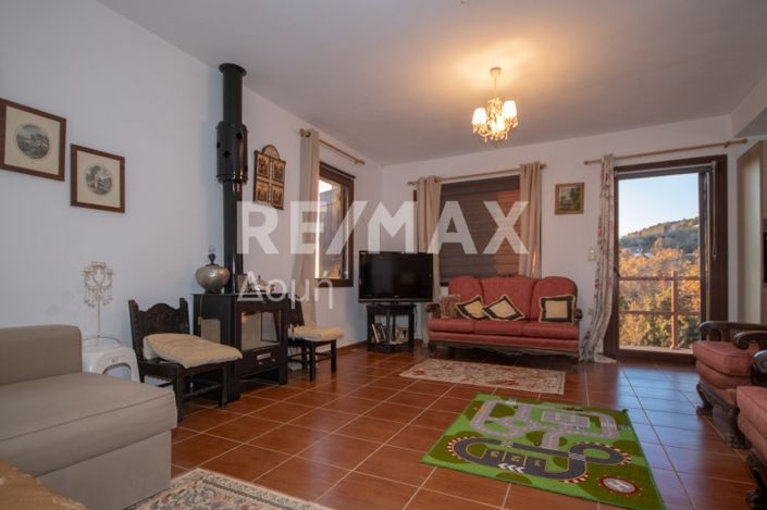 Image No.7-2 Bed Maisonette for sale