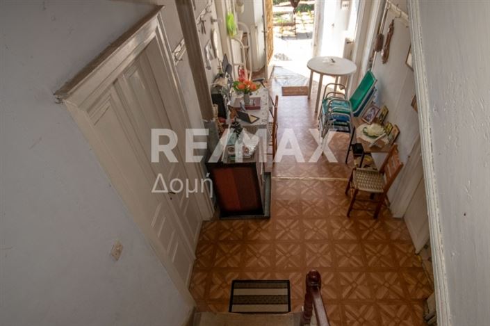 Image No.15-5 Bed Property for sale