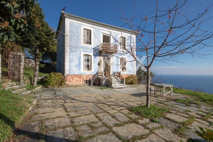 Image No.6-5 Bed Property for sale