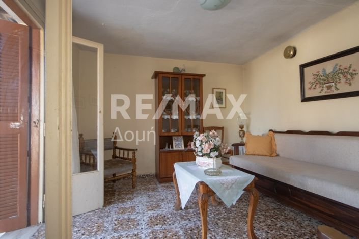 Image No.13-3 Bed Property for sale