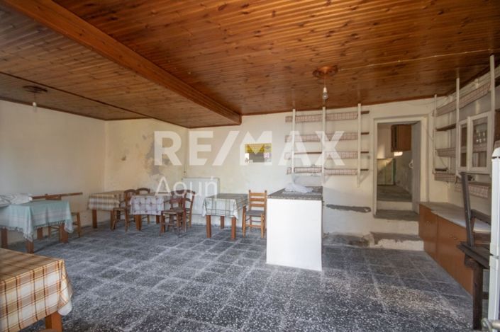 Image No.24-3 Bed Property for sale