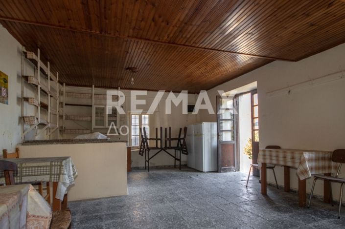 Image No.26-3 Bed Property for sale