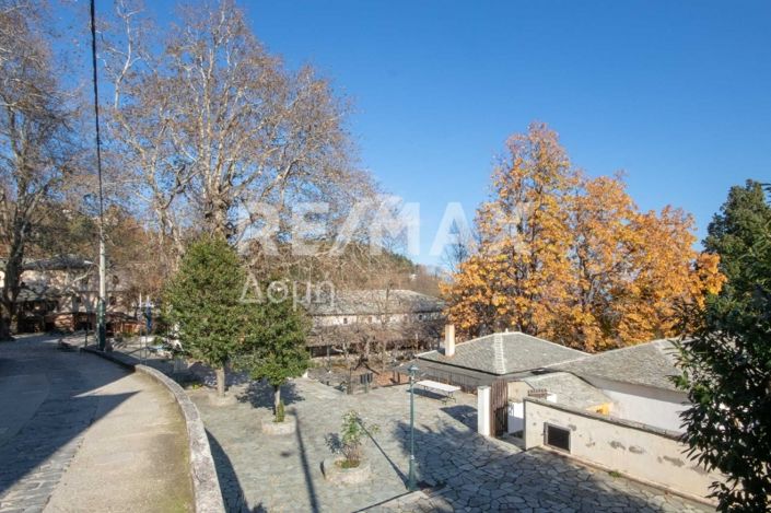 Image No.32-3 Bed Property for sale