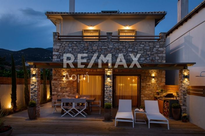 Image No.2-6 Bed Maisonette for sale