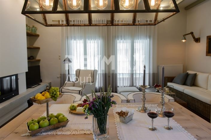 Image No.7-6 Bed Maisonette for sale