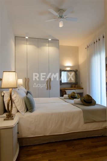 Image No.9-6 Bed Maisonette for sale