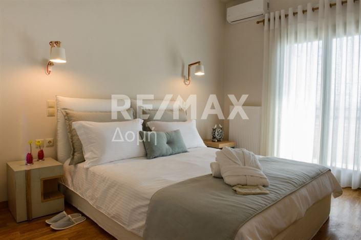 Image No.14-6 Bed Maisonette for sale