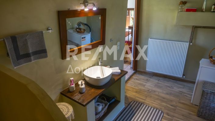 Image No.20-2 Bed Property for sale