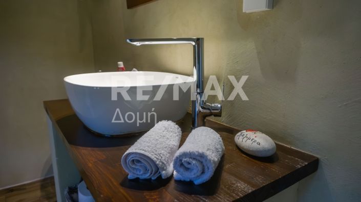 Image No.22-2 Bed Property for sale