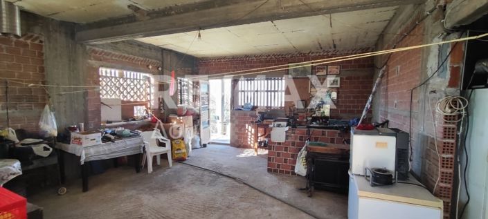 Image No.11-5 Bed Property for sale