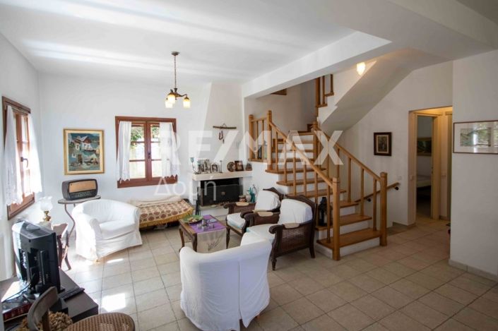 Image No.11-Propriété de 4 chambres à vendre à Magnésie