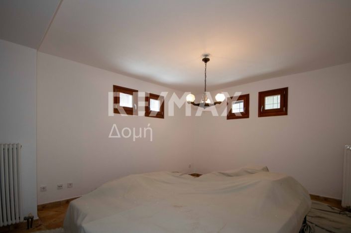 Image No.30-Propriété de 4 chambres à vendre à Magnésie